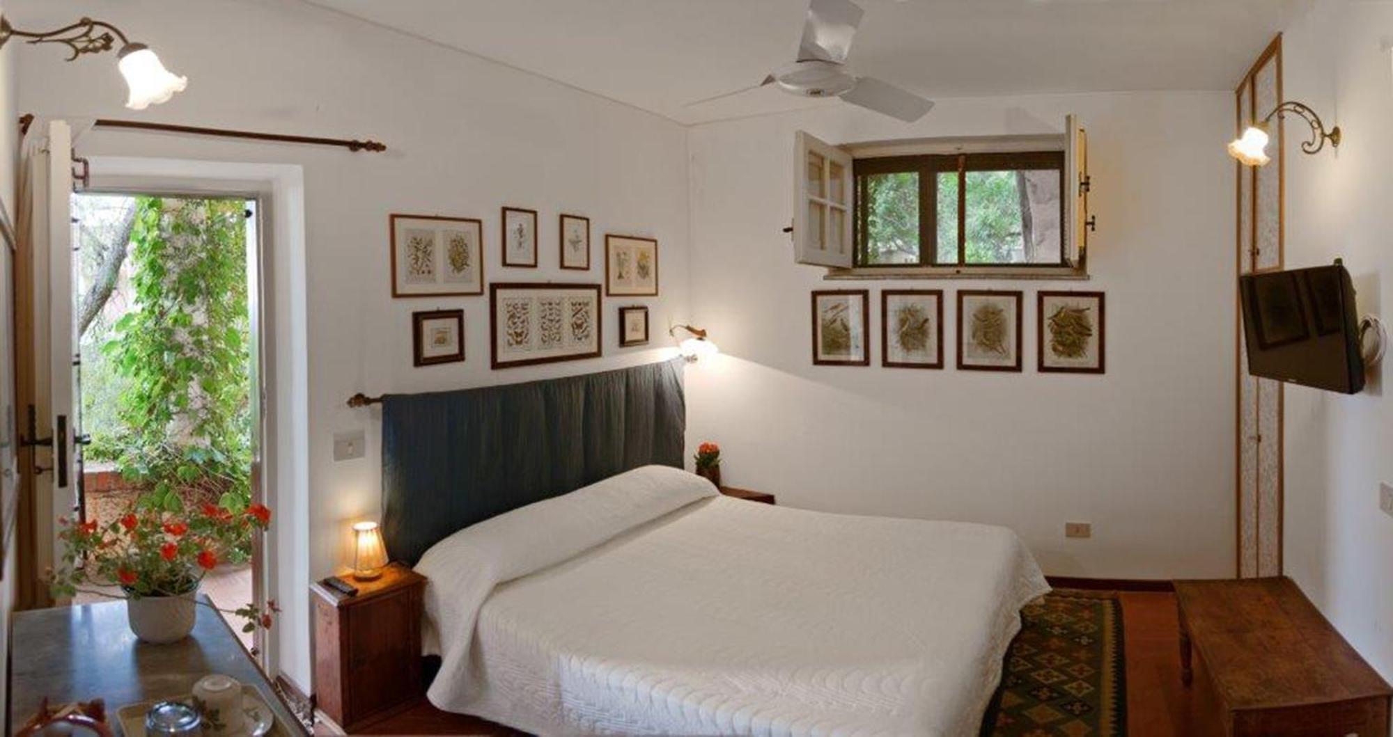 Il Glicine Sul Golfo Bed & Breakfast Mondello Bilik gambar